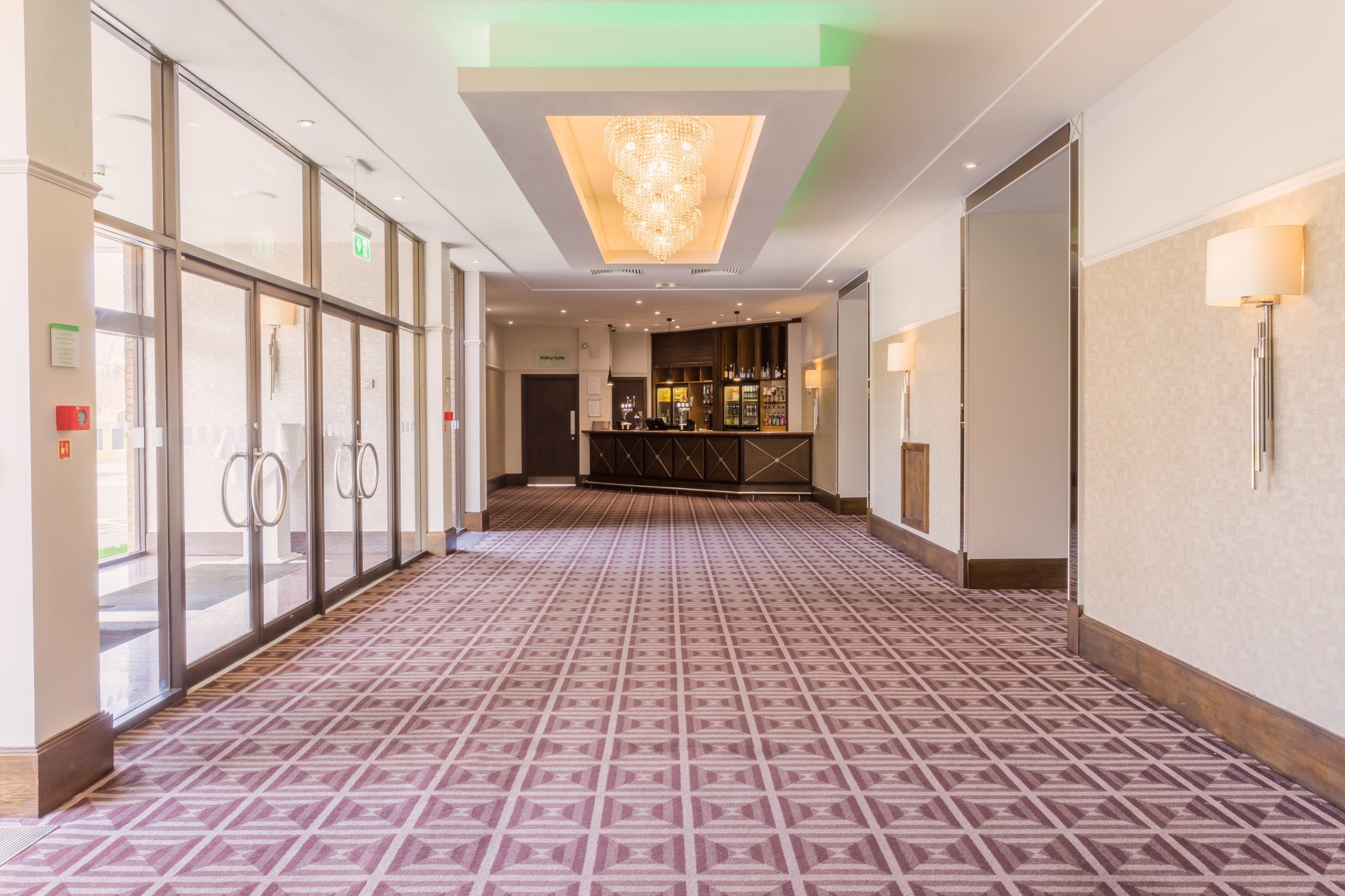 Holiday Inn Newcastle Gosforth Park By Ihg Seaton Burn Exterior foto