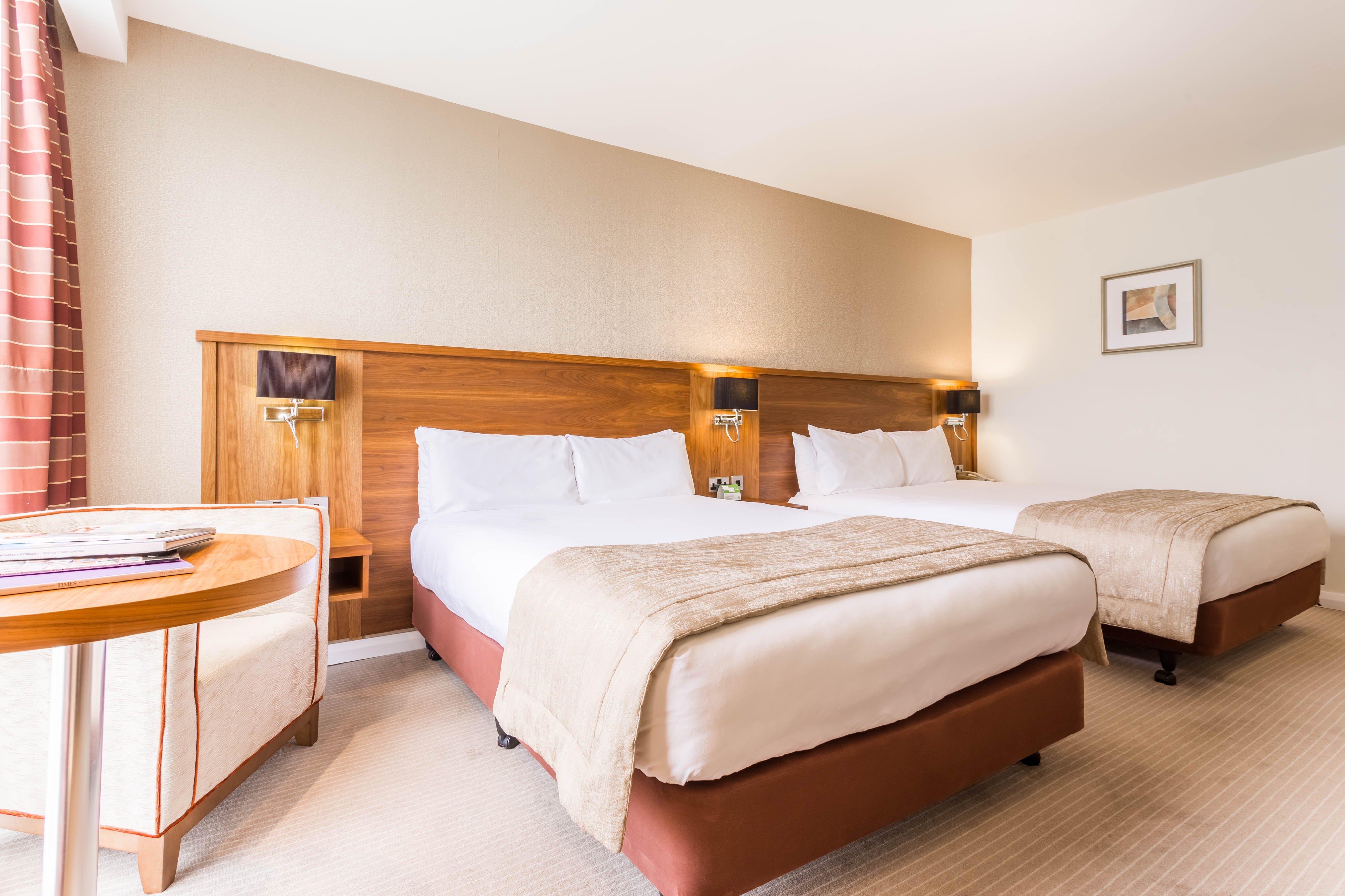 Holiday Inn Newcastle Gosforth Park By Ihg Seaton Burn Exterior foto