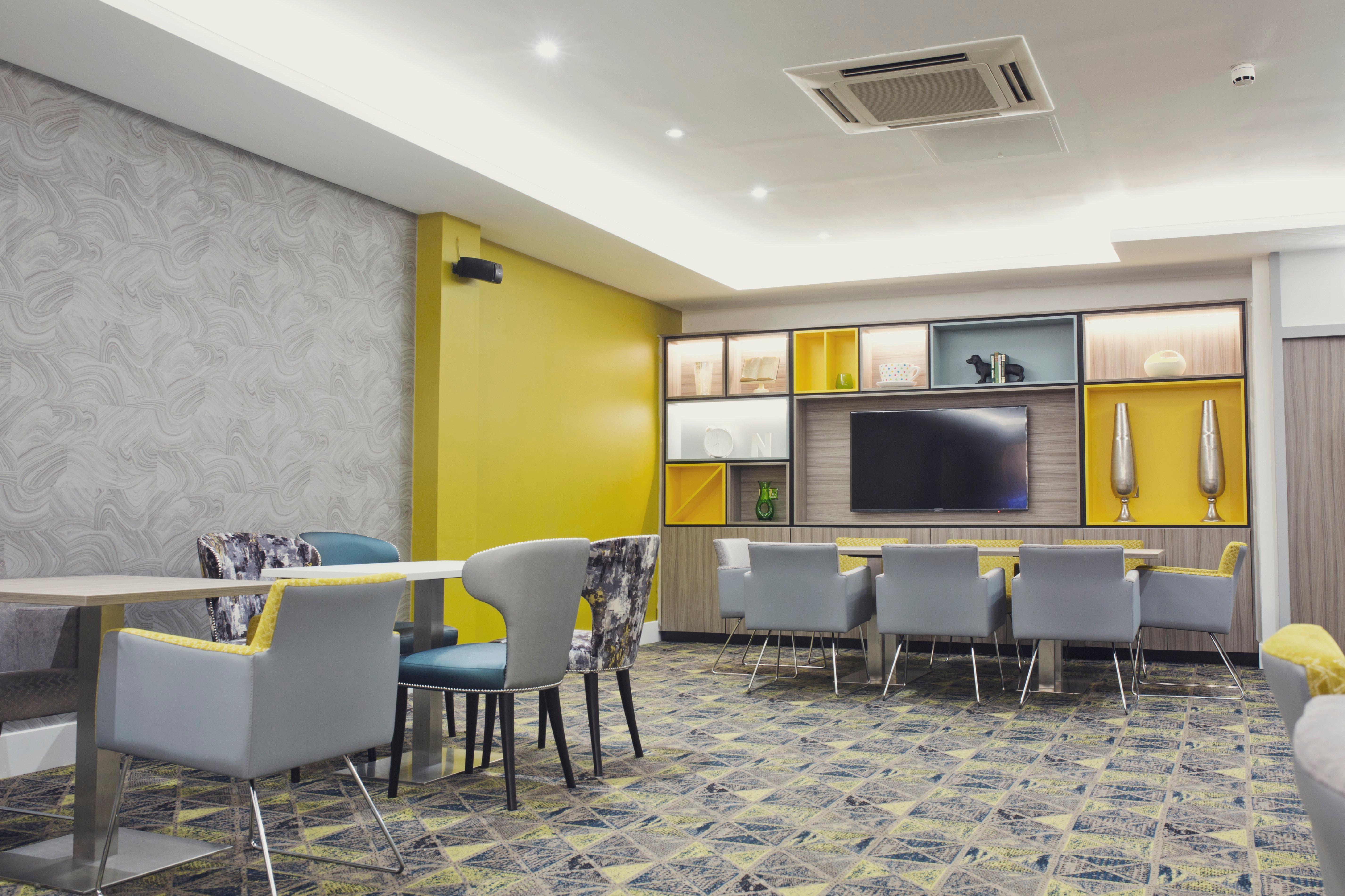Holiday Inn Newcastle Gosforth Park By Ihg Seaton Burn Exterior foto